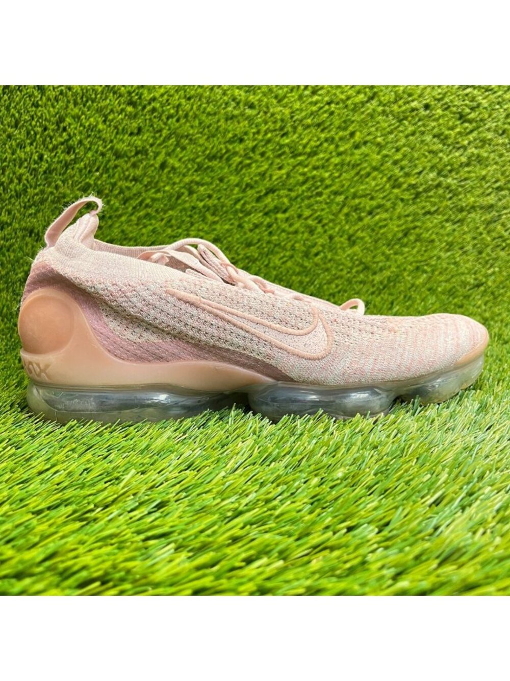 Nike Air VaporMax 2021 Fk Womens Size 12 Pink Athletic‎ Running Shoes Sneakers